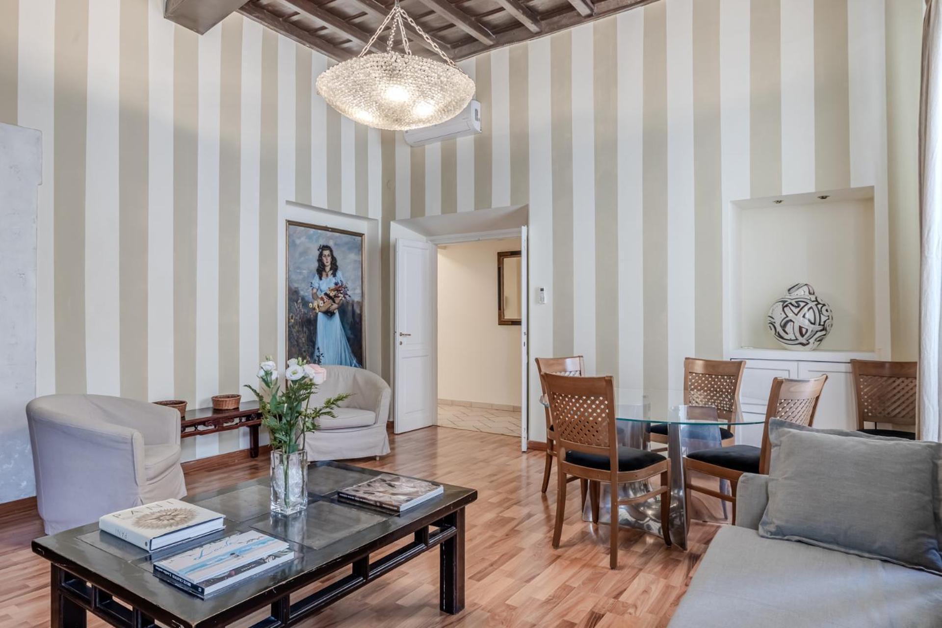 Appartamento Trevi Vicolo Scanderbeg Rome Exterior photo