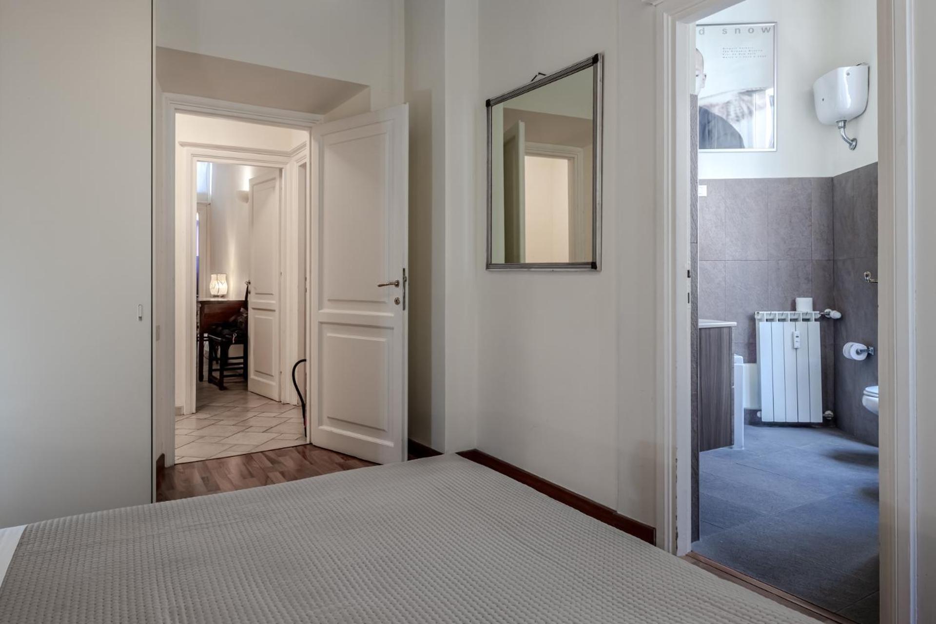 Appartamento Trevi Vicolo Scanderbeg Rome Exterior photo
