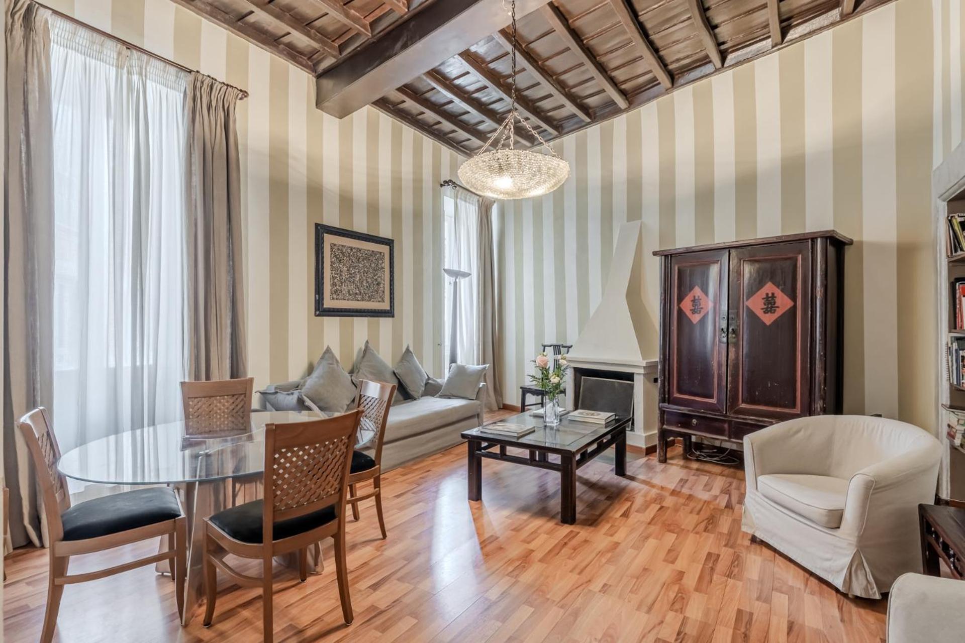 Appartamento Trevi Vicolo Scanderbeg Rome Exterior photo